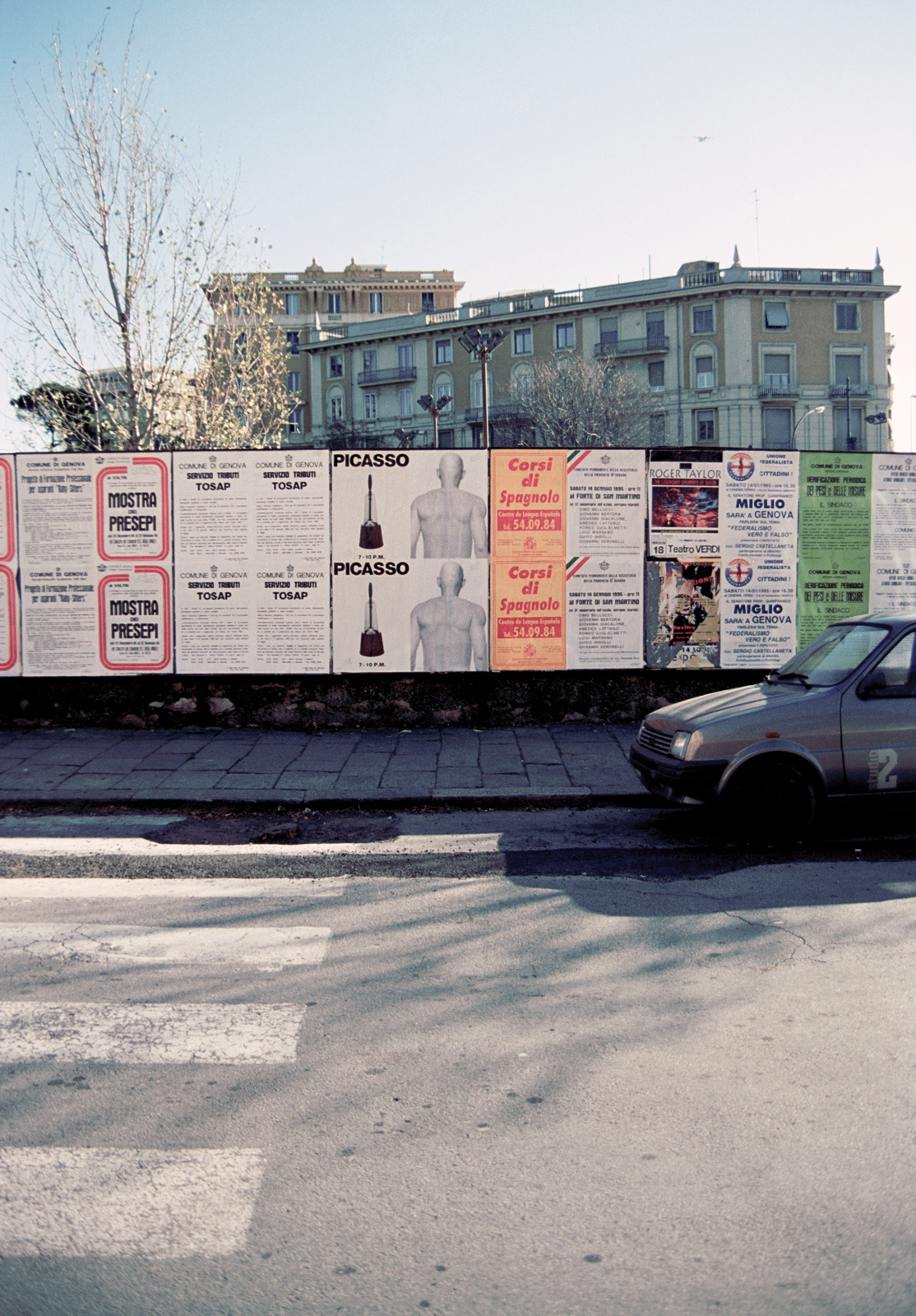 1995. Genova. Pubblica affissione.